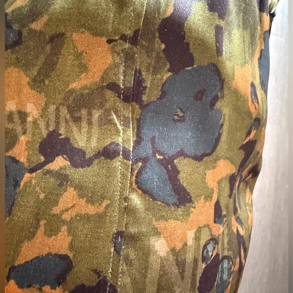 Ganni Camouflage Satin Skirt - Picture 5 of 13